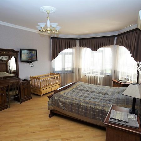 Nice House In The Heart Of The City Erivan Exterior foto